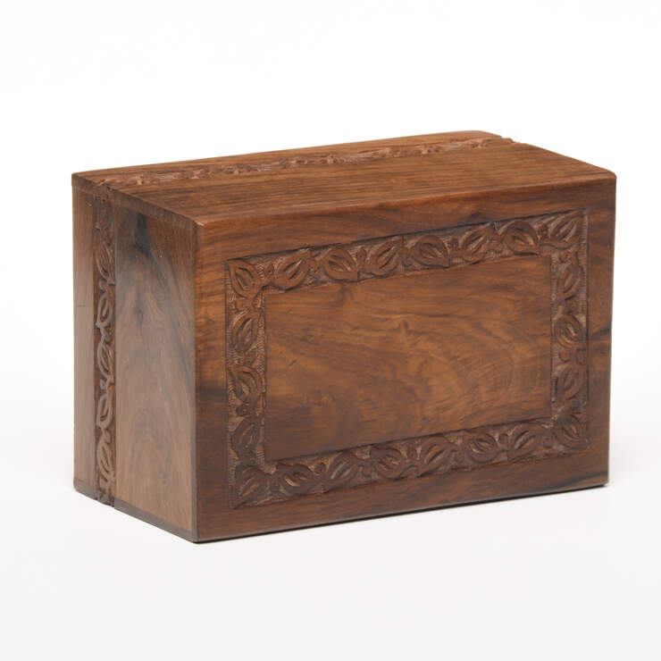 Rosewood Border Urn image number 2